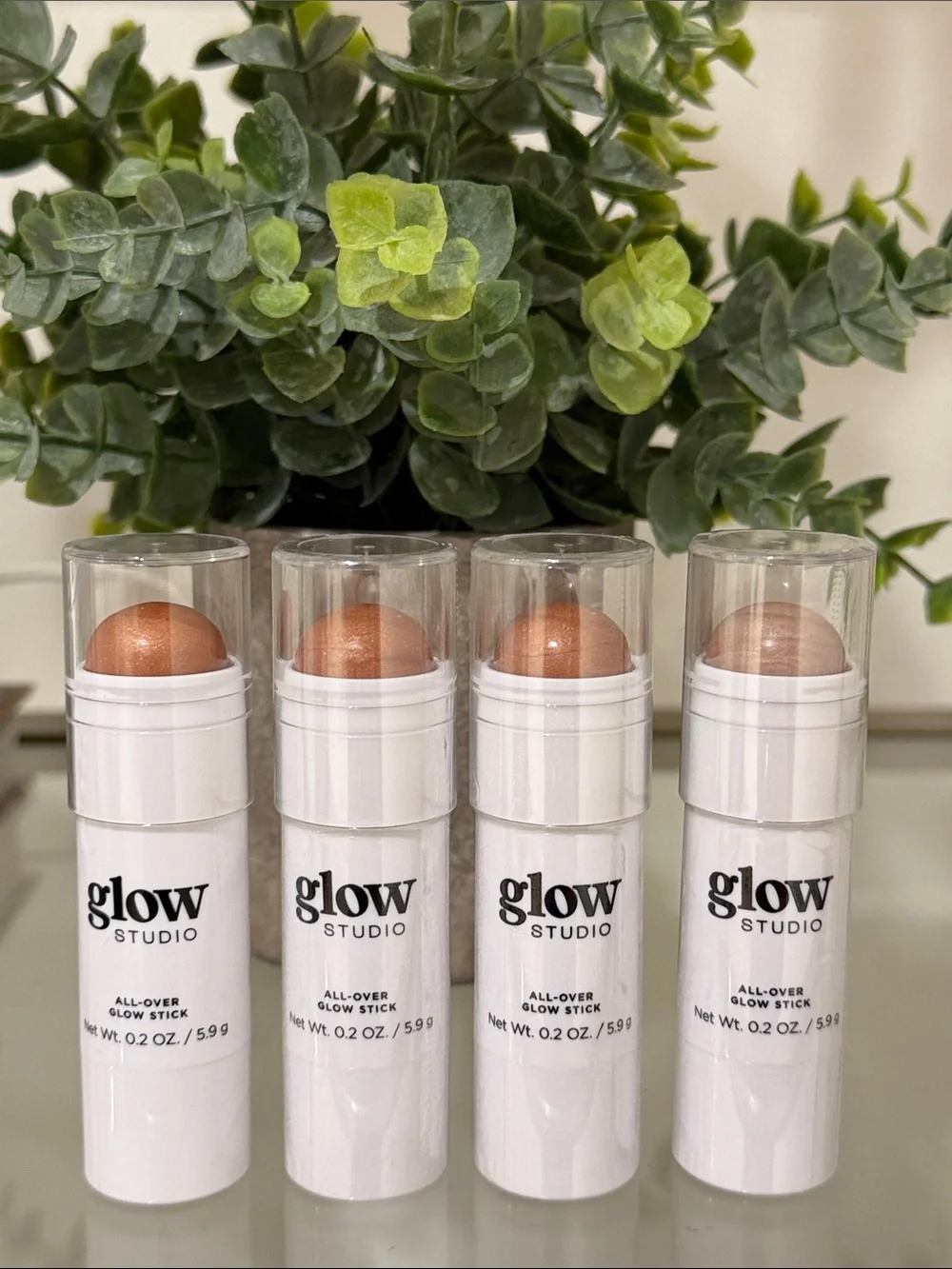 Glow Studio All-Over Glow Stick